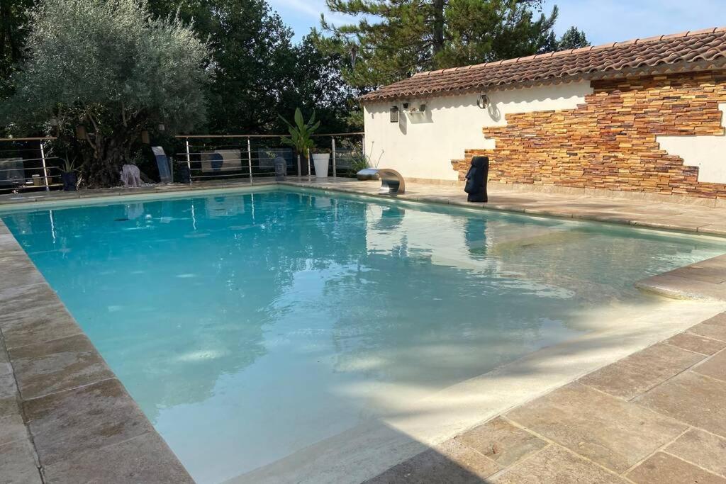Domaine De La Vie Conte Rians (Var)