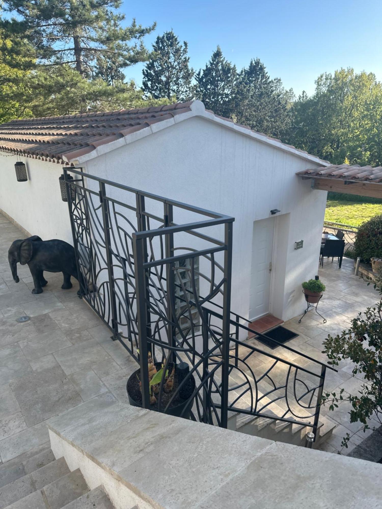 Domaine De La Vie Conte Apartment *